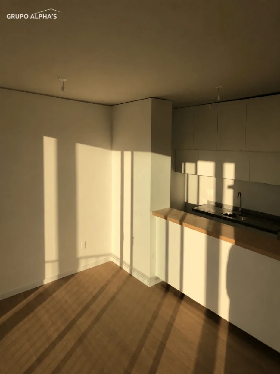 Apartamento en alquiler c/ cochera en Cordón - Imagen 1