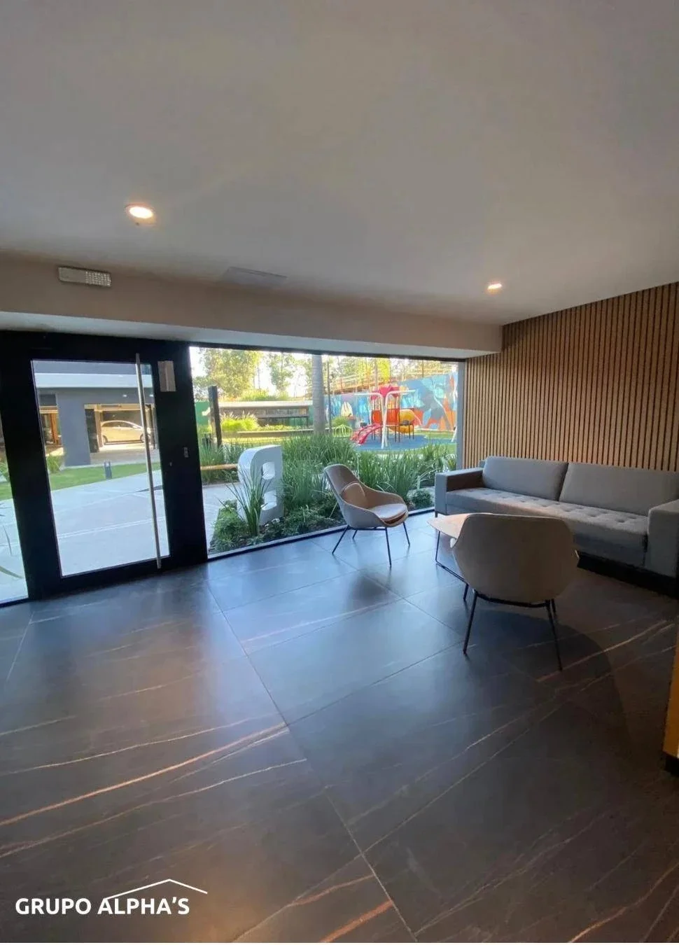 Apartamento en alquiler en Punta Gorda - Imagen 2