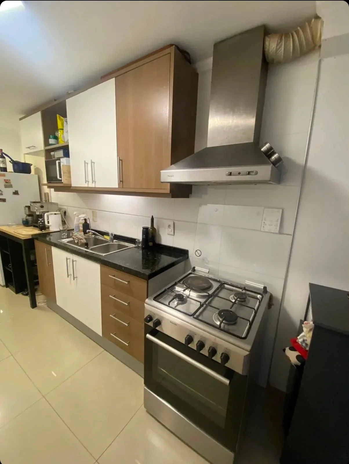 Alquiler, apartamento 2 dormitorios 2 baños en Pocitos c/cochera - Imagen 3