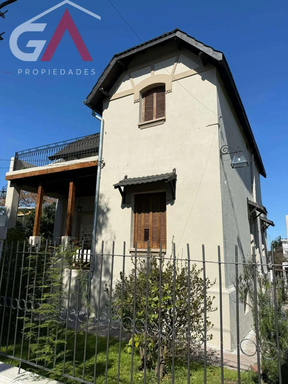 Casa en venta de 5 dormitorios c/ cochera en Conciliación - Imagen 2