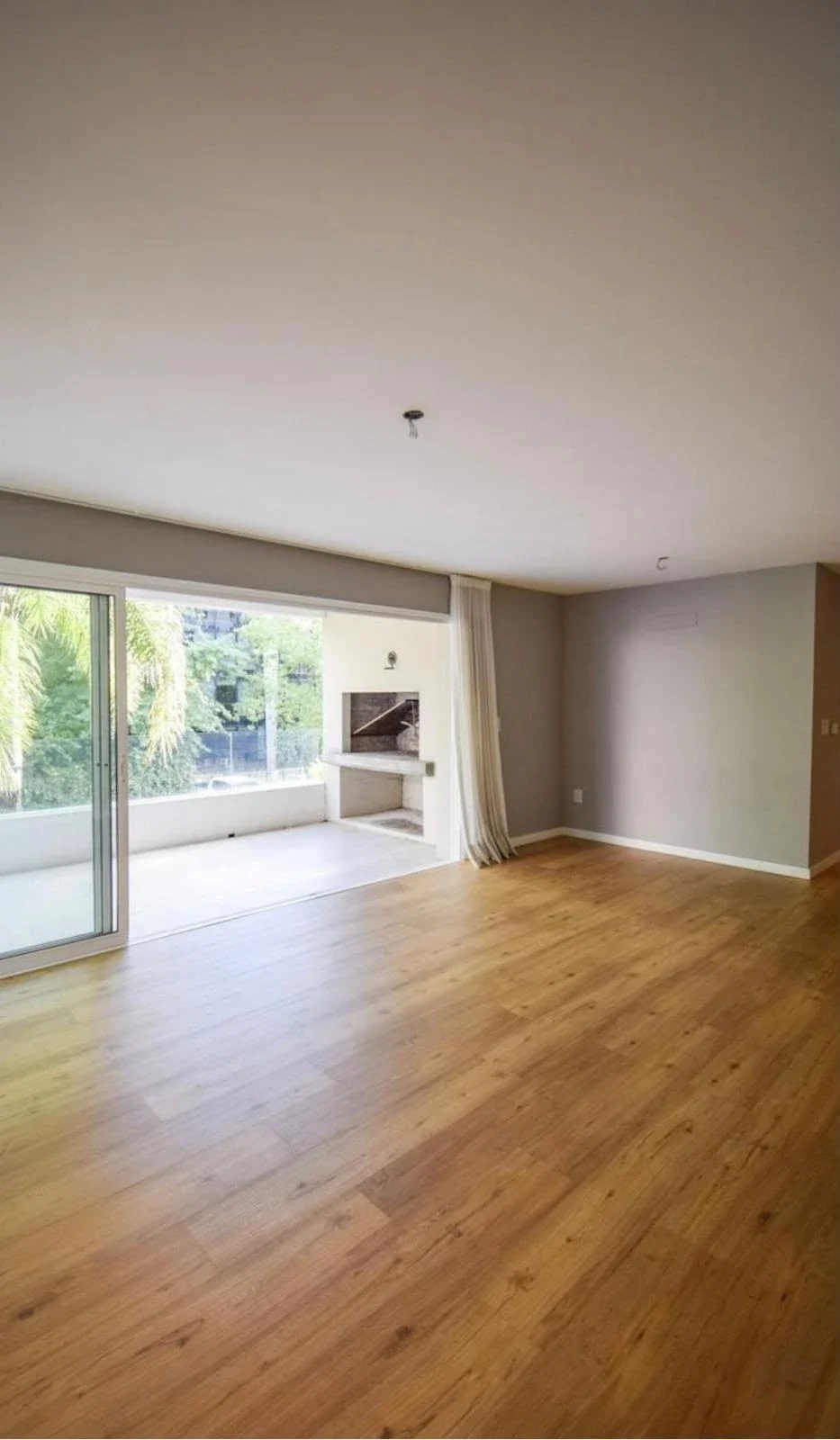 Casa en venta c/ cochera en Ciudad de la costa - Imagen 2