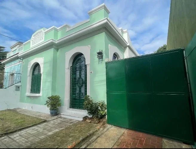 Casa en alquiler c/ cochera en Prado - Imagen 2