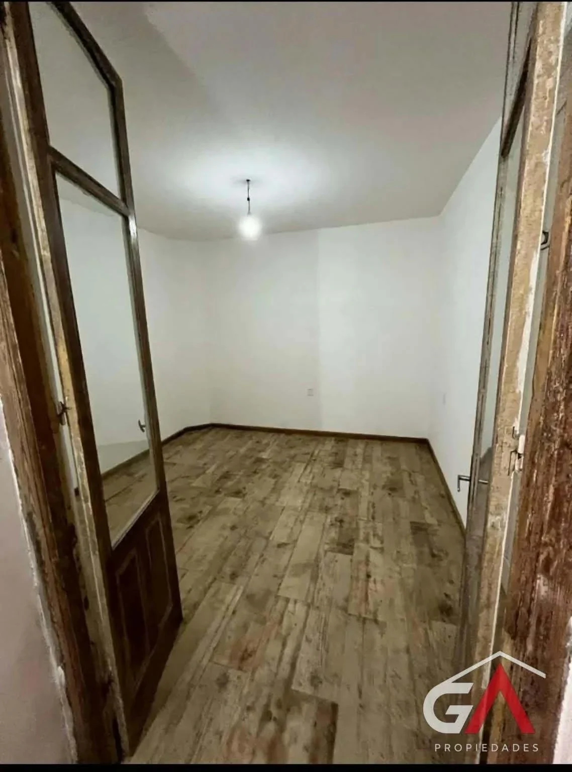 Apartamento en venta en Tres Cruces - Imagen 3