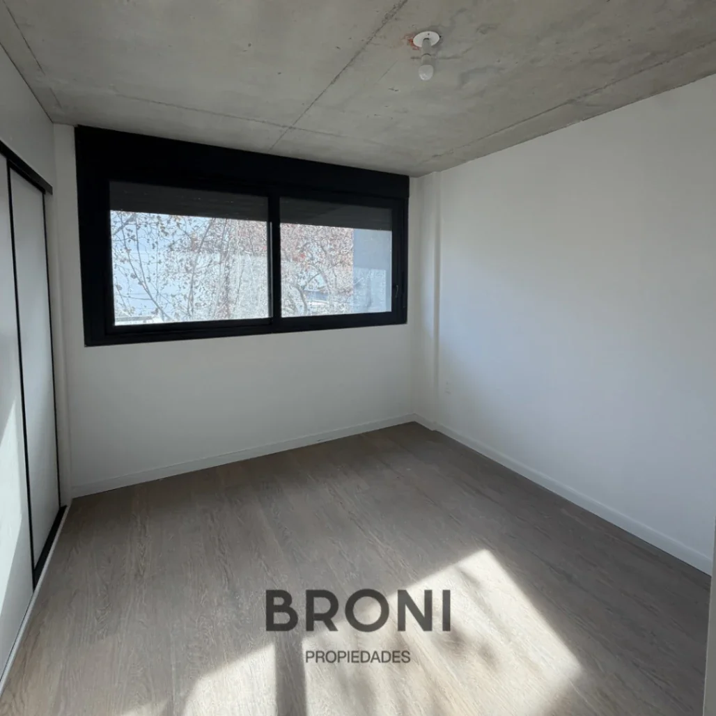 Apartamento en venta c/ cochera en Cordón - Imagen 4