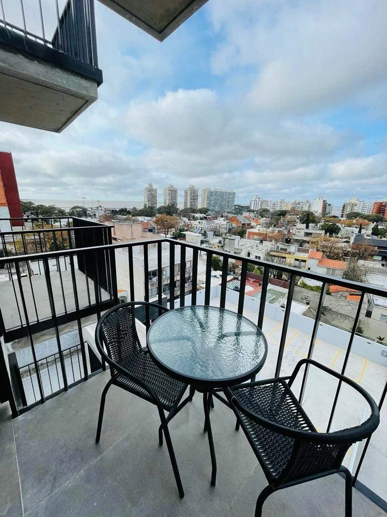 Apartamento en alquiler en Pocitos - Imagen 2