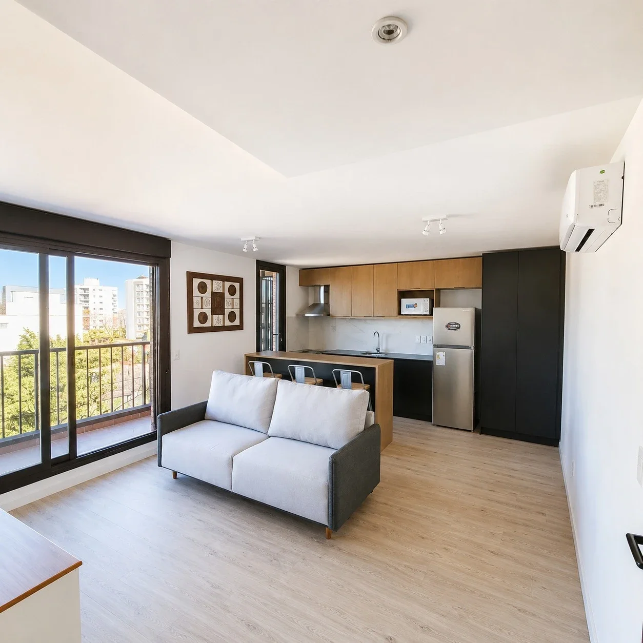 Apartamento en alquiler c/ cochera en La Blanqueada - Imagen 3