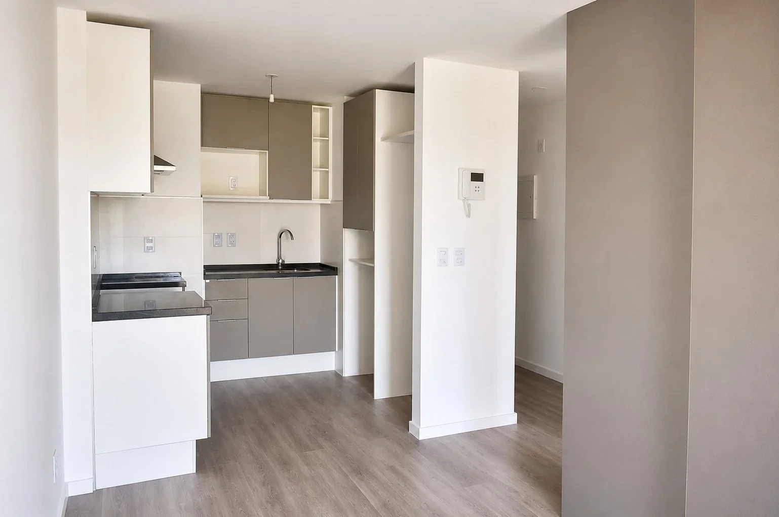 Apartamento en alquiler en Centro - Imagen 4