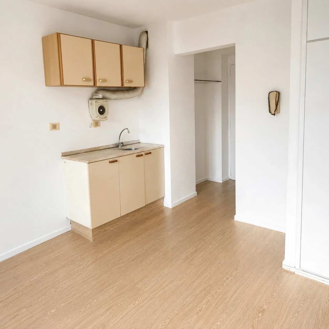Apartamento en alquiler en Tres Cruces - Imagen 3