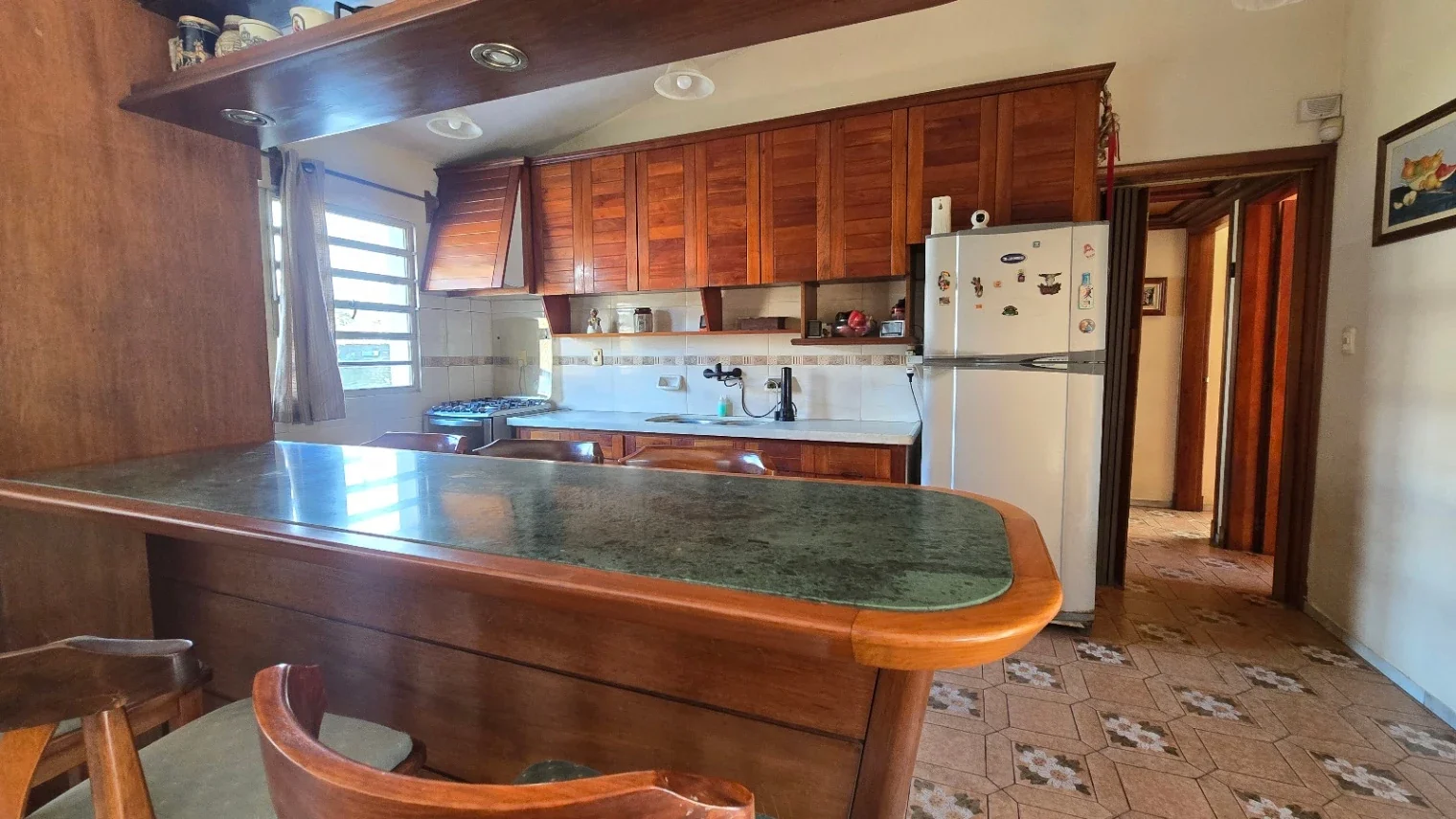 Casa en venta c/ cochera en Solymar - Imagen 3