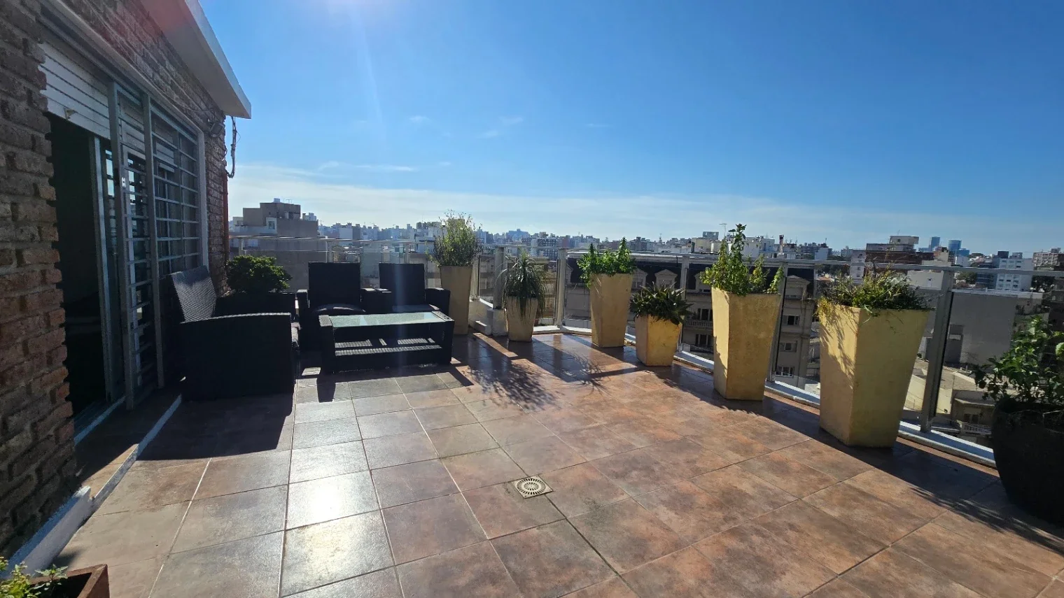 Apartamento en alquiler c/ cochera en Punta Carretas - Imagen 1