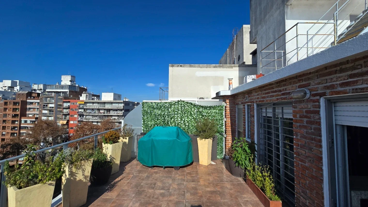 Apartamento en venta c/ cochera en Punta Carretas - Imagen 3