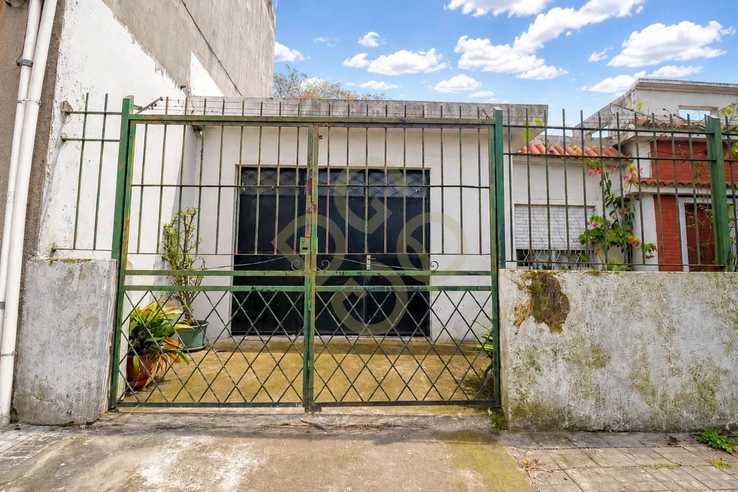 Casa en venta c/ cochera en Buceo - Imagen 4