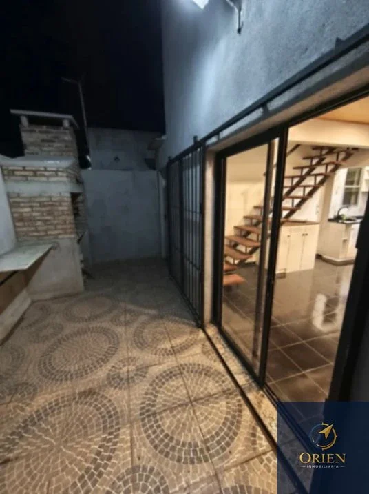 Casa 2 dormitorios en alquiler c/ cochera en Shangrilá - Imagen 5