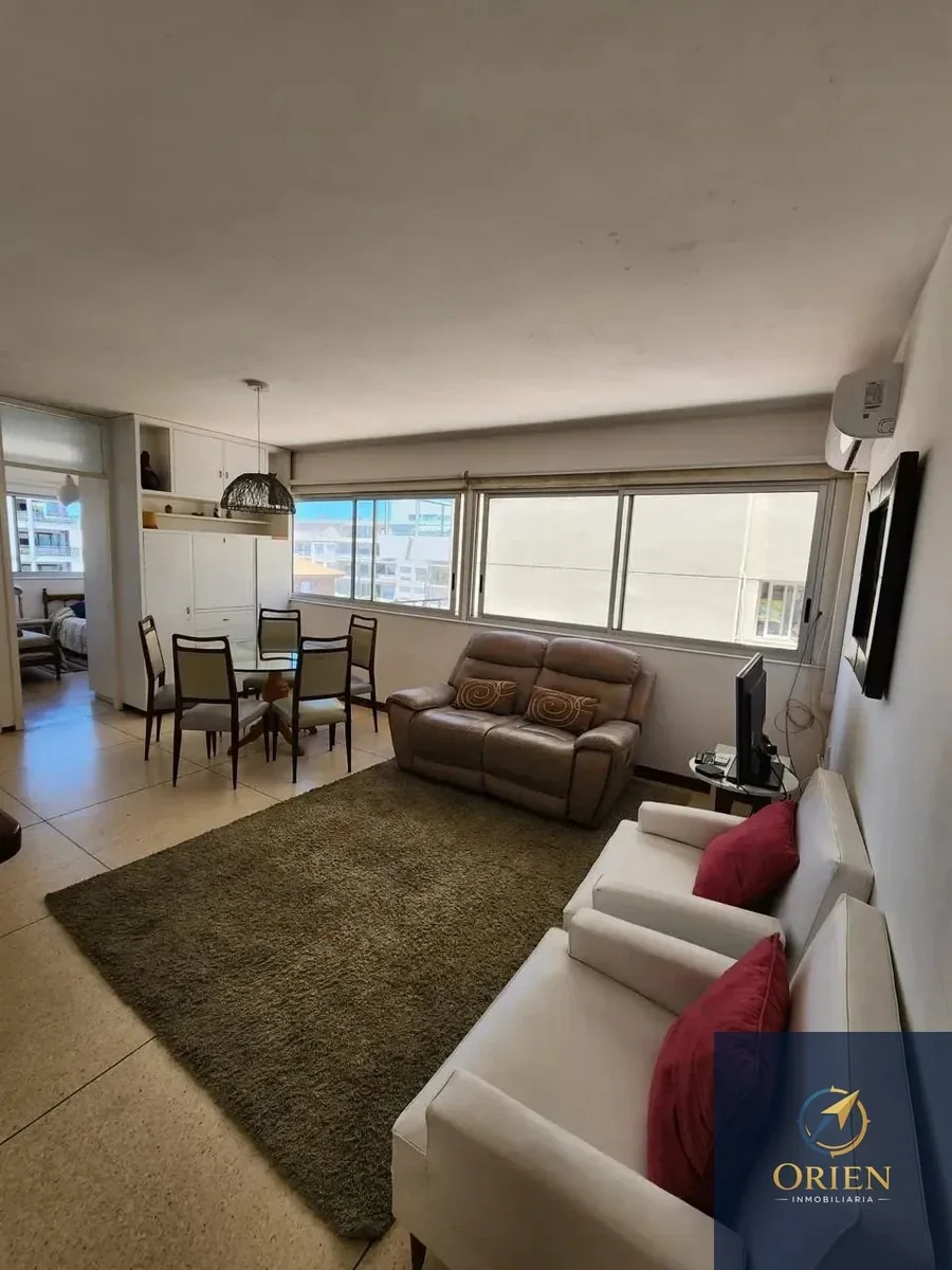 Apartamento amoblado 2 dormitorios en alquiler c/ cochera en Península - Imagen 2