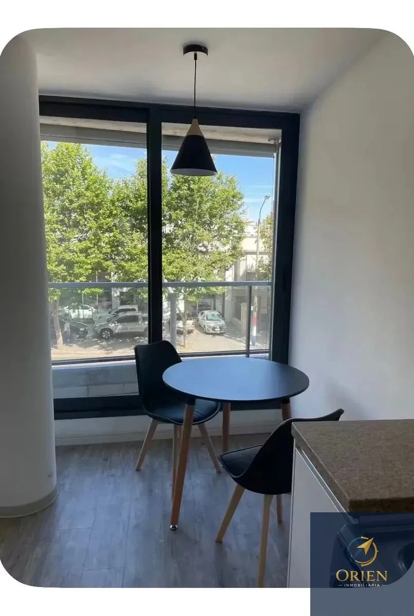 Apartamento 2 dormitorios en alquiler c/ cochera en La Blanqueada - Imagen 2