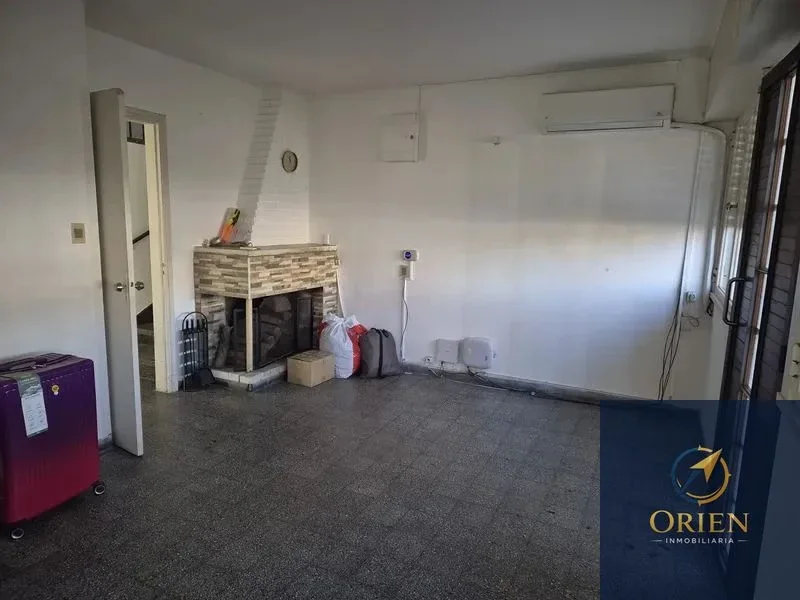 Alquiler Casa de 2 Dormitorios c/ cochera en La Blanqueada - Imagen 4