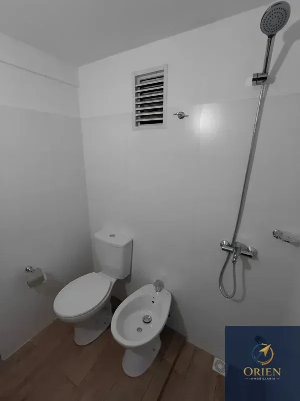 Se Alquila Apartamento de 3 Dormitorios en Aguada - Imagen 4