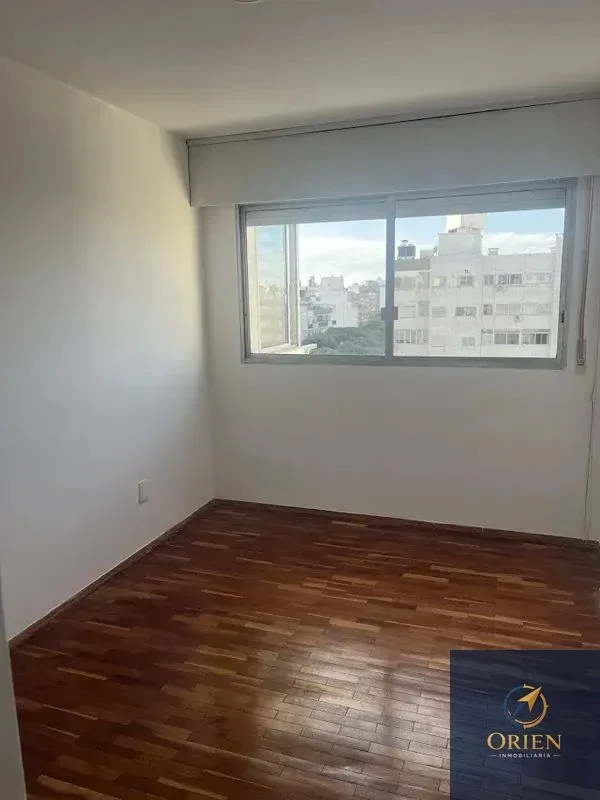 Se Alquila Apartamento de 2 Dormitorios c/ cochera en Punta Carretas - Imagen 3