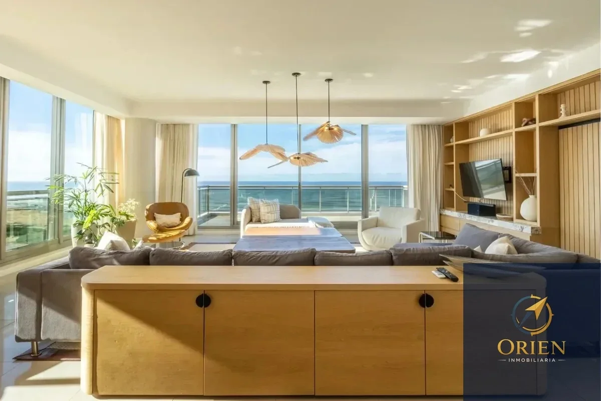 Penthouse en venta 5 dormitorios 6 baños y cochera en Punta del Este - Imagen 2