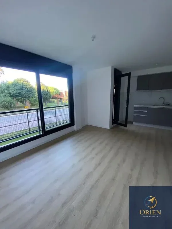 Se Alquila Apartamento de 1 Dormitorio en Punta Gorda - Imagen 2