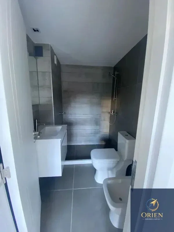 Se Alquila Apartamento de 1 Dormitorio en Punta Gorda - Imagen 5