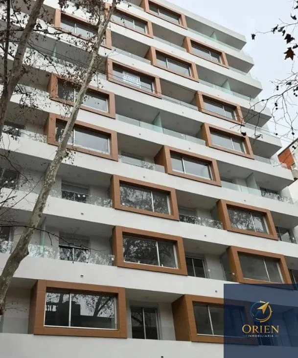 Apartamento 1 dormitorio en alquiler en Centro - Imagen 1