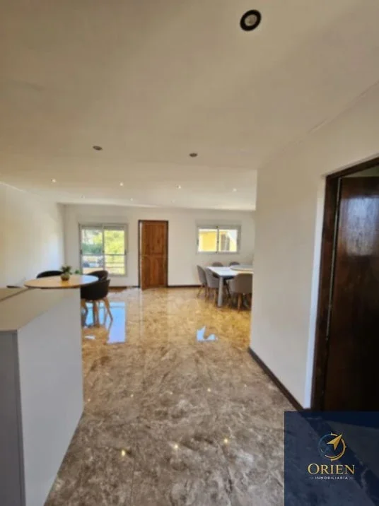 Apartamento 2 dormitorios en alquiler c/ cochera en Médanos de Solymar - Imagen 1