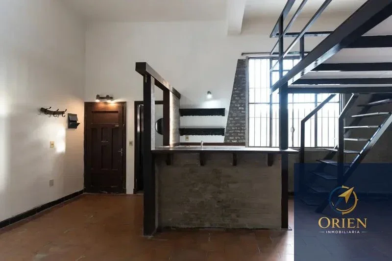 En Alquiler Apartamento de 1 Dormitorio en Ciudad Vieja - Imagen 1