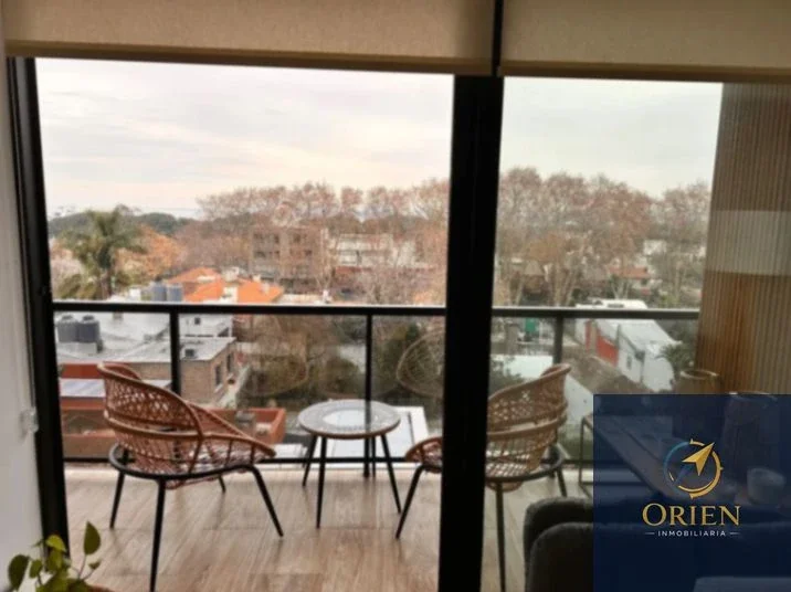 Apartamento 1 dormitorio en alquiler c/ cochera en Malvin - Imagen 1