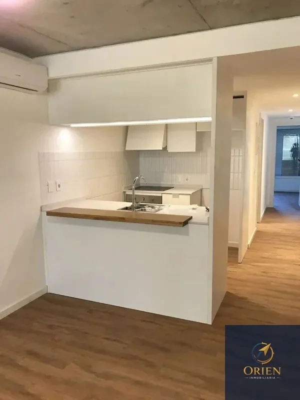 En Alquiler Apartamento de 2 Dormitorios c/ cochera en Malvin - Imagen 3