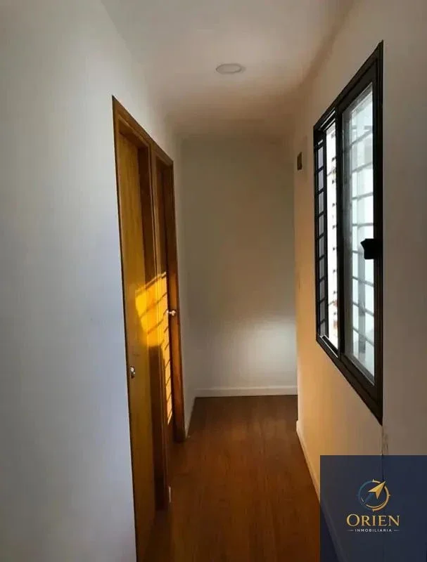Se Alquila Casa de 5 Dormitorios en Palermo - Imagen 2