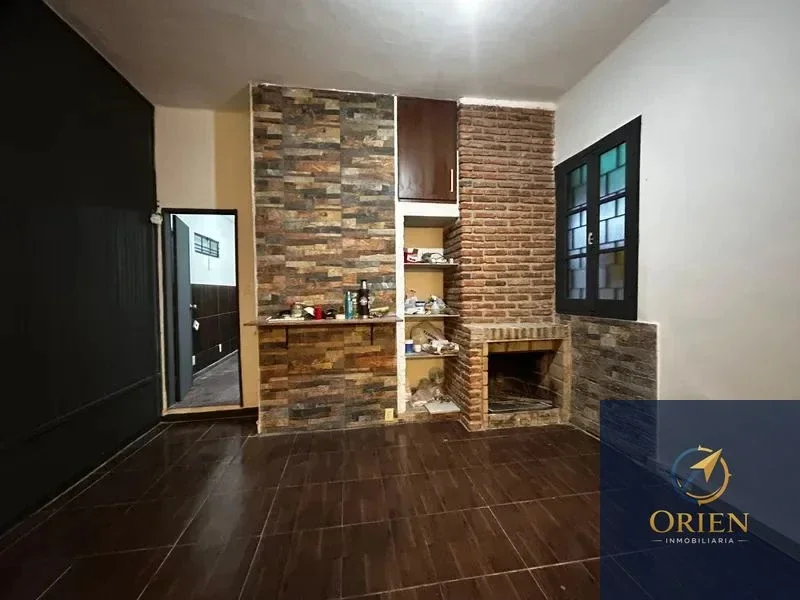 En Alquiler Casa de 1 Dormitorio c/ cochera en La Unión - Imagen 4