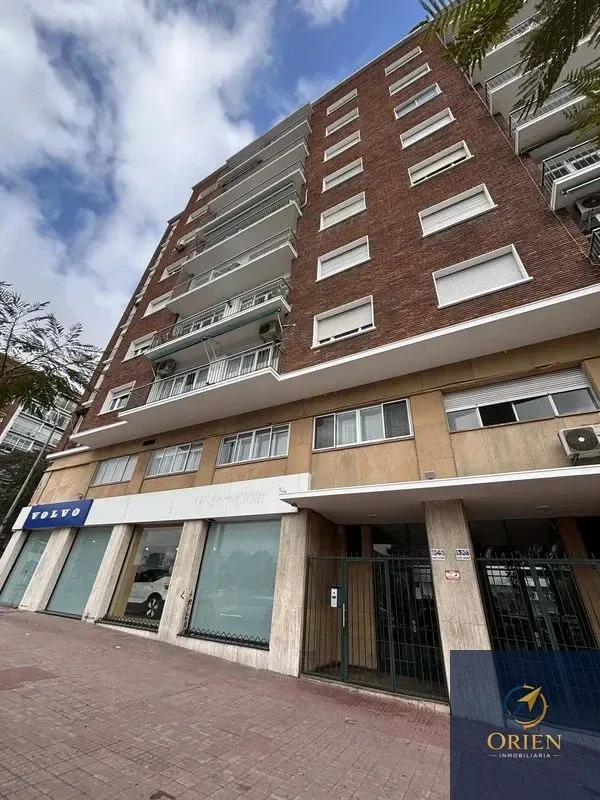 Alquiler Apartamento de 3 Dormitorios en Aguada - Imagen 1