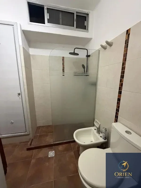 En Alquiler Apartamento de 2 Dormitorios en Brazo Oriental - Imagen 5