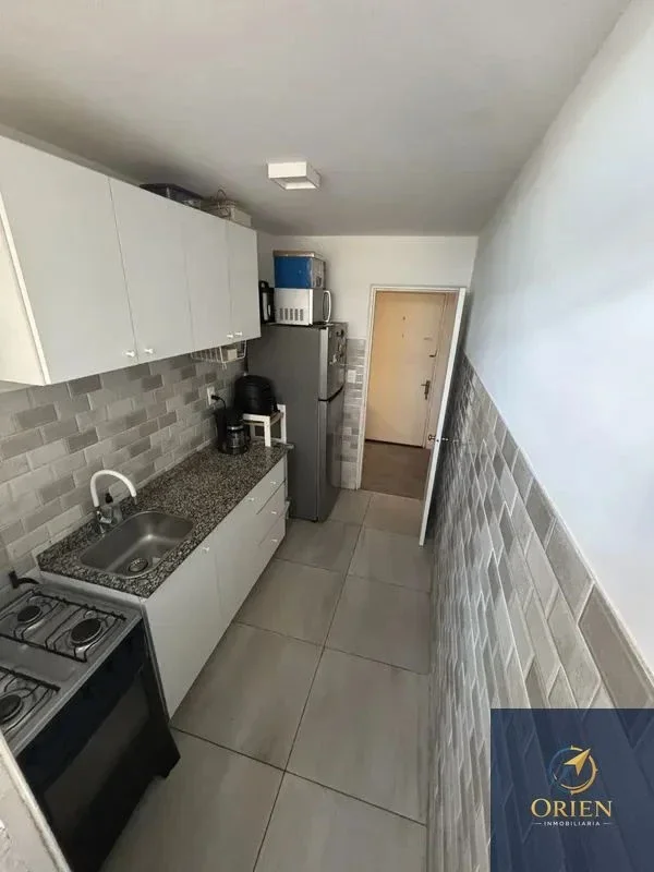 En Alquiler Apartamento de 2 Dormitorios en Ciudad Vieja - Imagen 1