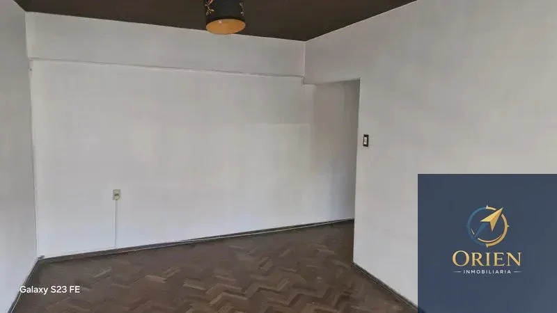 Se Alquila Apartamento de 2 Dormitorios en el Centro - Imagen 4
