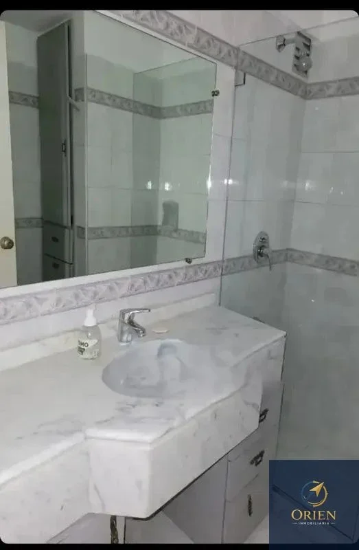 Se Alquila Apartamento de 2 Dormitorios c/ cochera en Pocitos - Imagen 5