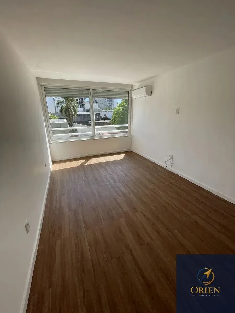 Apartamento 1 dormitorio en alquiler c/ cochera en Punta Carretas - Imagen 2