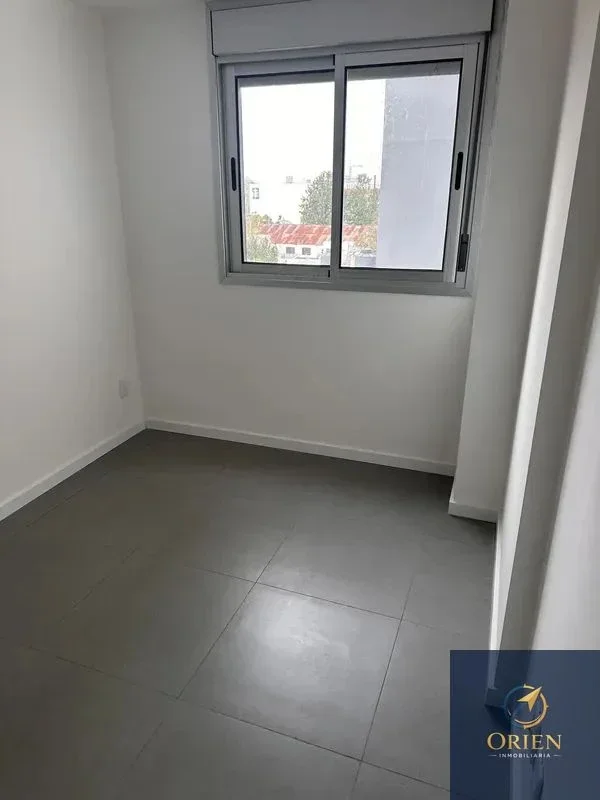 Se Alquila Apartamento de 1 Dormitorio c/ cochera en La Blanqueada - Imagen 1