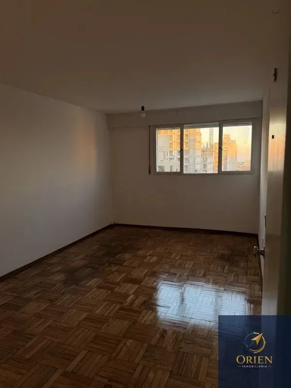 En Alquiler Apartamento de 2 Dormitorios en La Blanqueada - Imagen 4