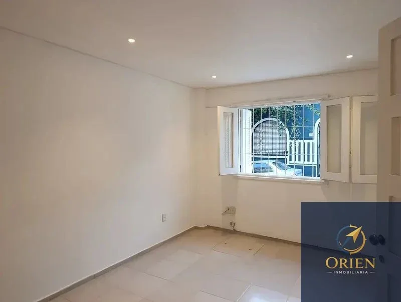 Se Alquila Apartamento de 2 Dormitorios en Tres Cruces - Imagen 2