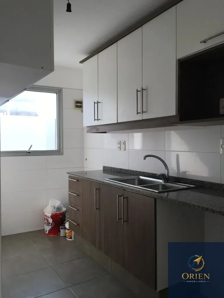 Apartamento 2 dormitorios en alquiler en Centro - Imagen 2