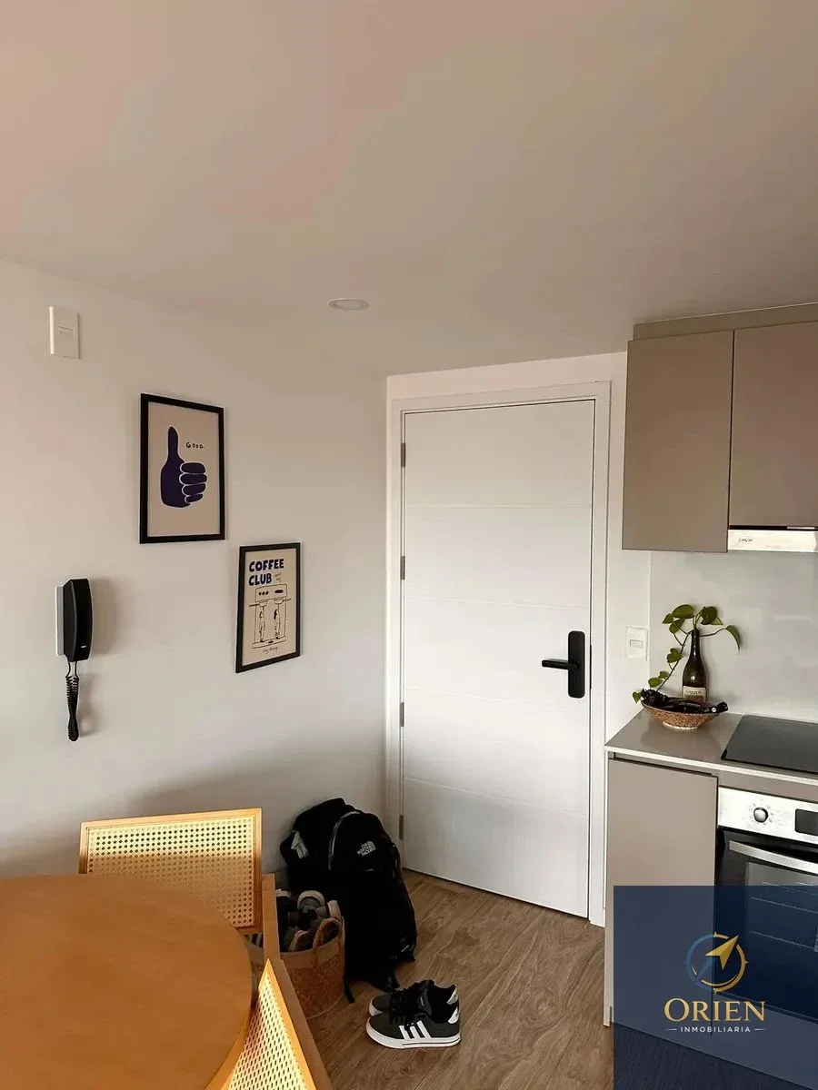 Apartamento 1 dormitorio en alquiler c/ cochera en Malvin - Imagen 2