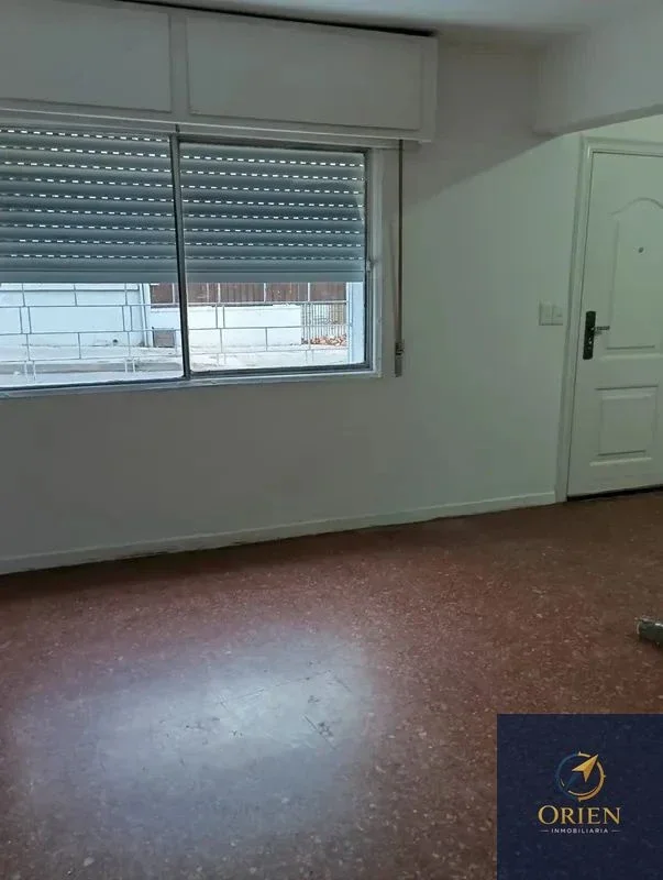 Se Alquila Casa de 2 Dormitorios en Brazo Oriental - Imagen 2