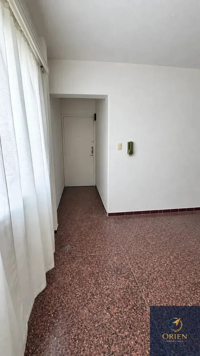 Apartamento en venta 2 Dormitorios y 1 baño en Parque Rodó - Imagen 4
