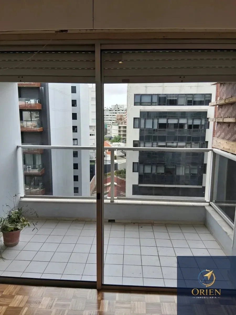 Apartamento en venta 2 Dormitorios 2 Baños y Balcon en Nuevo Pocitos - Imagen 4