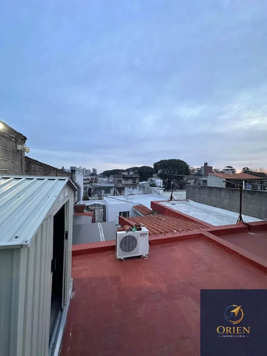 Casa en venta 4 dormitorios c/ cochera en La Blanqueada - Imagen 5