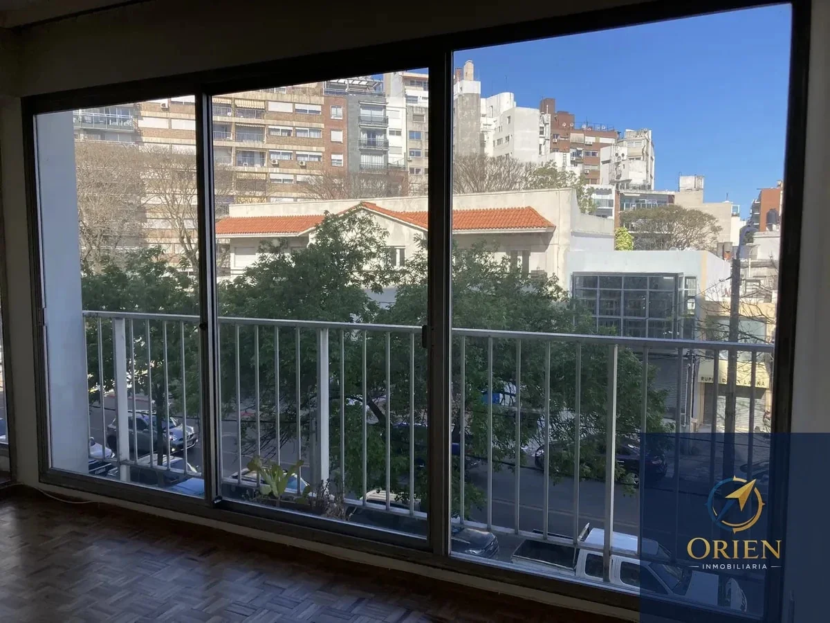Apartamento 3 dormitorios en alquiler c/ cochera en Punta Carretas - Imagen 2