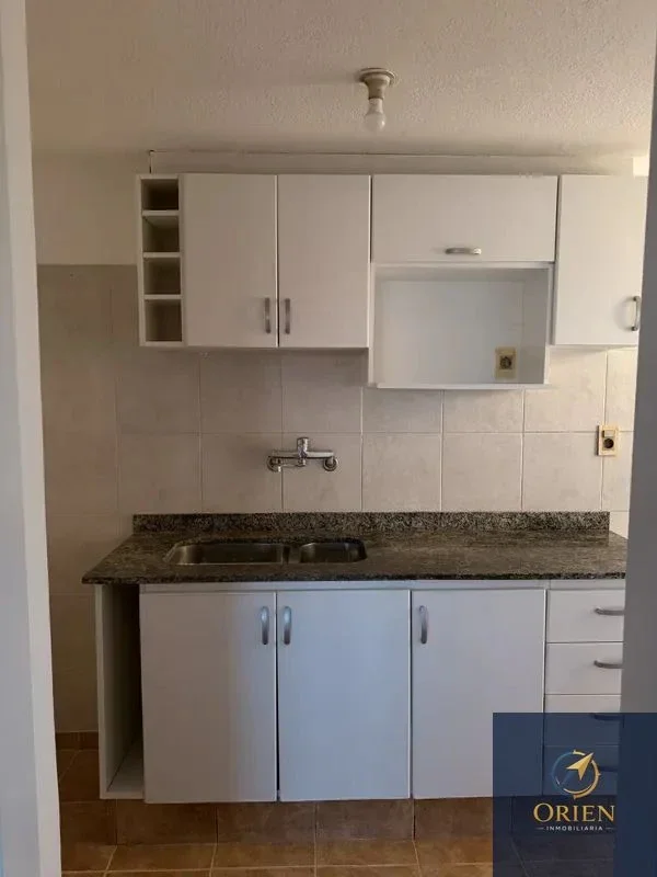 En Alquiler Apartamento de 2 Dormitorios en La Blanqueada - Imagen 2