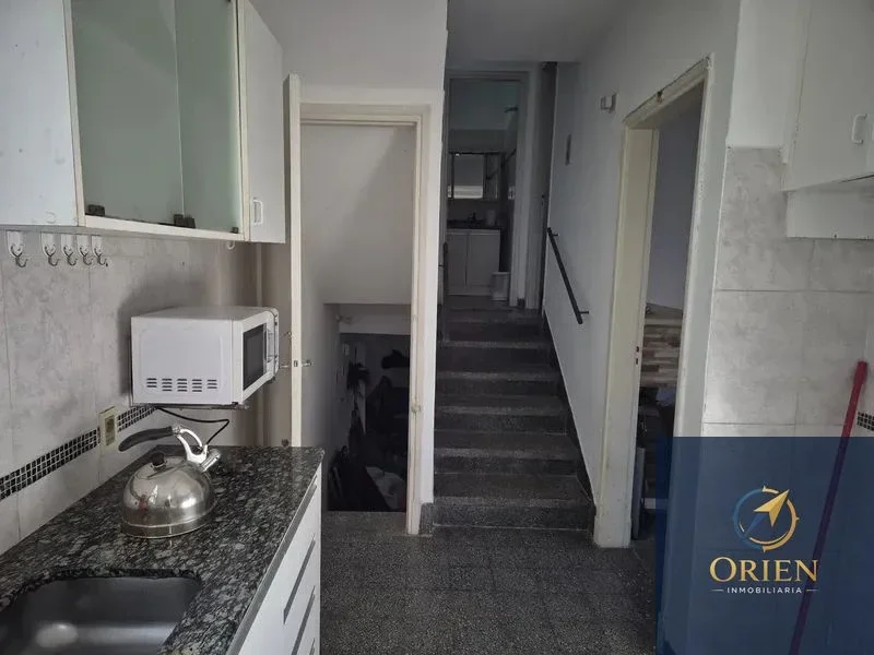 Alquiler Casa de 2 Dormitorios c/ cochera en La Blanqueada - Imagen 2